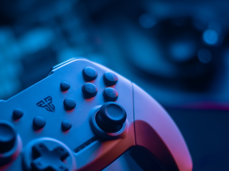 Gaming keyboard and handheld hardware
